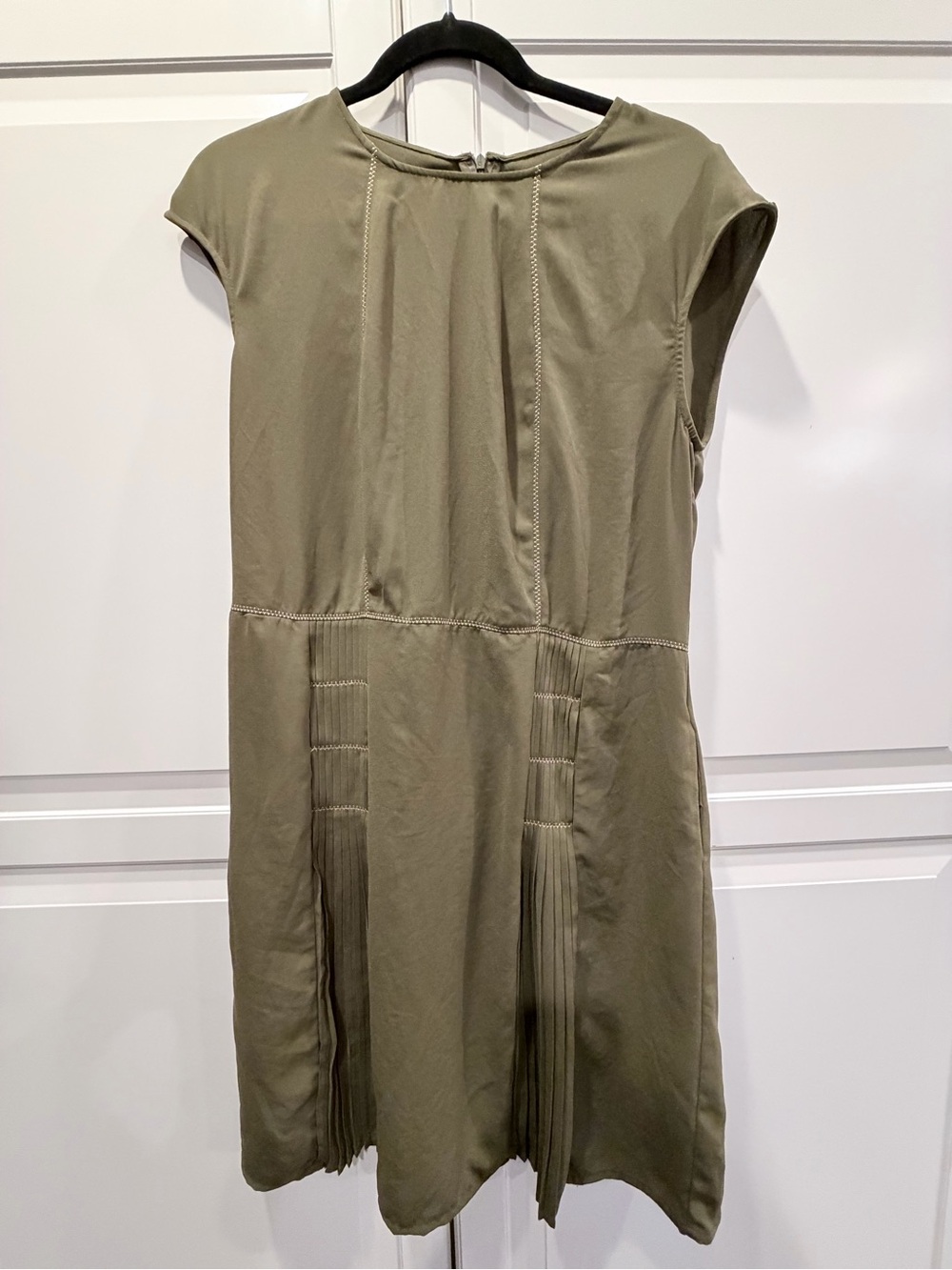 Cotelac dress in size 4